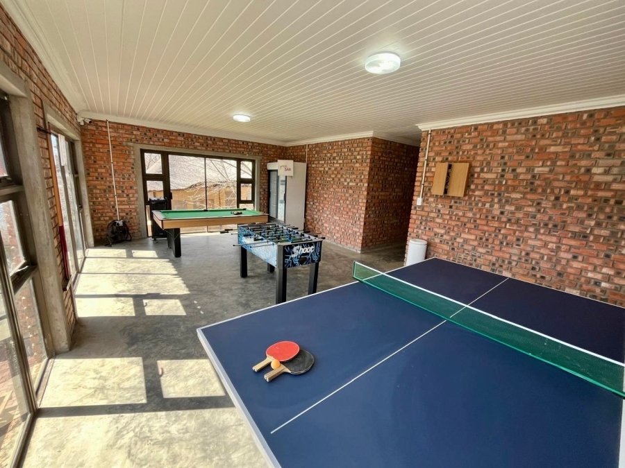 6 Bedroom Property for Sale in Maselspoort Free State